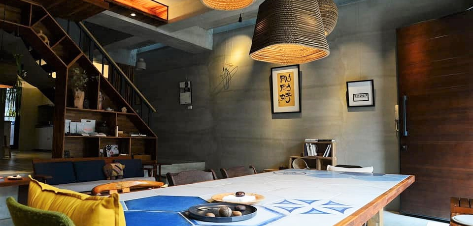 pE䓌ŗƕ炵𖡂키NVOȏhuDv