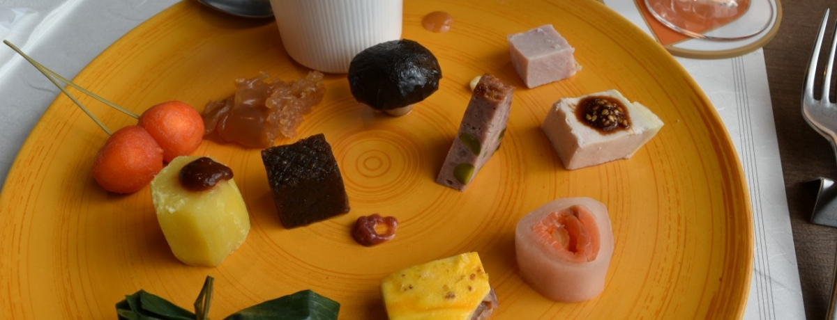 S̊όdԁu郌Xg52Ȃ̎vŒGOI