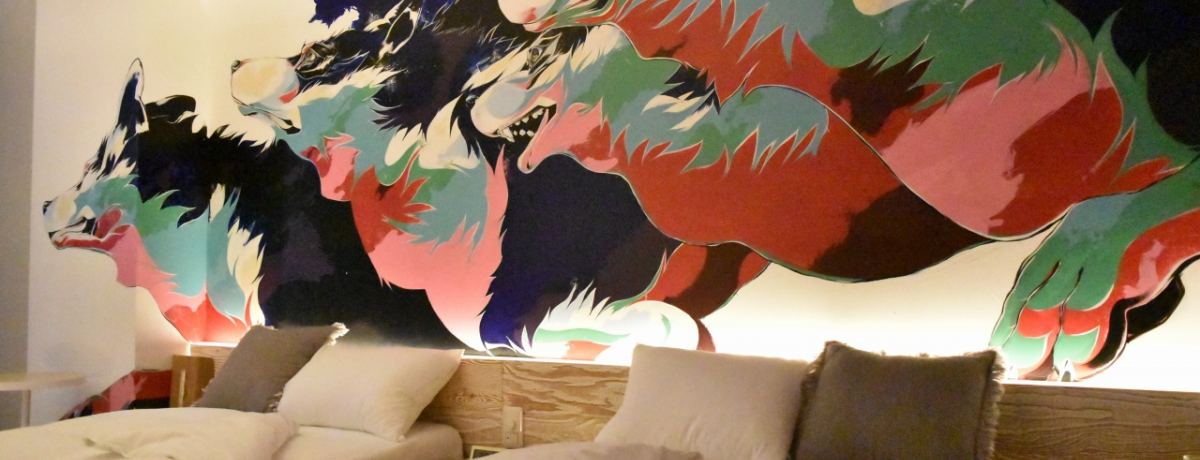 A[gƃR{̐VozeIE~uBnA hotelv