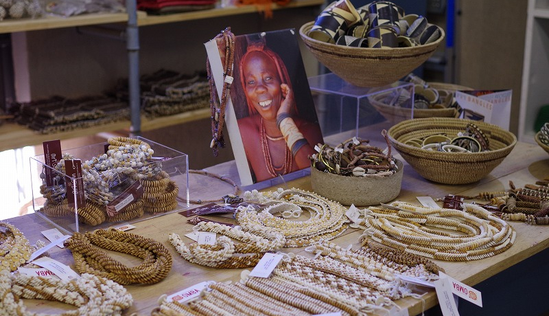 i~rÂyYTȂui~rAENtgEZ^[v