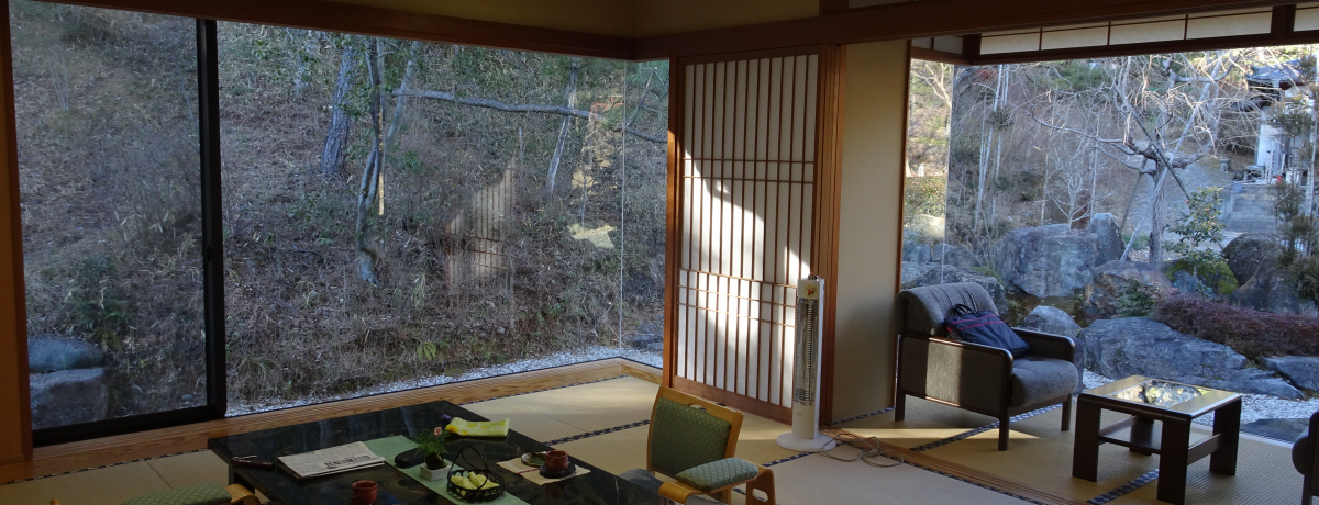 򕌁uR_ Tفv̓ƔQ̉ȗZĂ̊ŊyށB