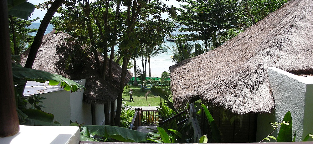 �^�C�E�T���b�g���֖������}�̃z�e���u�����B�}�[���R�e�[�W�Y&�X�p�v