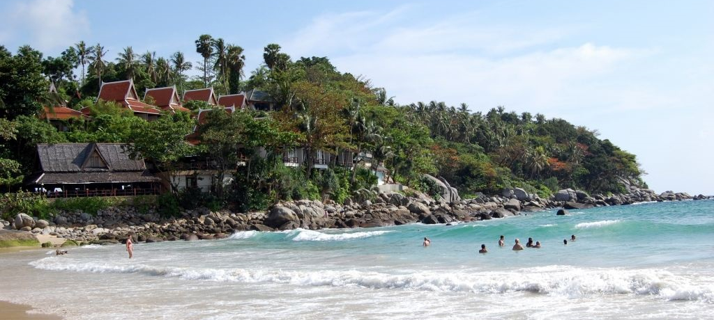 �v�[�P�b�g�E�閧�̃W�����O���z�e���I�}���[�i�v�[�P�b�g���]�[�g