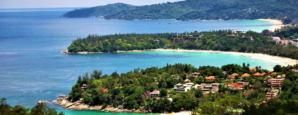 ���̐��̊y���v�[�P�b�g�E�J�^�r�[�`�Ɍ��������z�e�����I