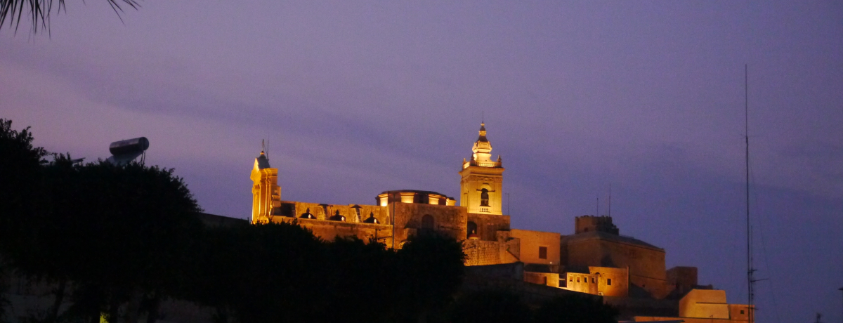 }^ES]]łI܂GłLȁu`^fv