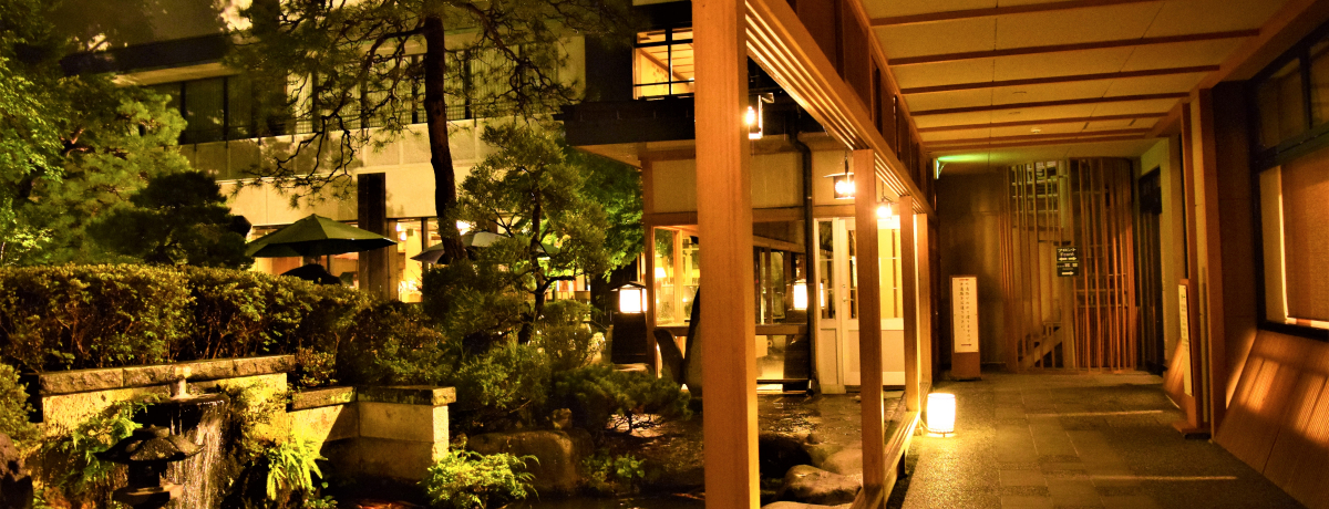 ���y�����ɔ����̓��I�R�`�E�V������u��̓��v�ŉ߂��������̎���