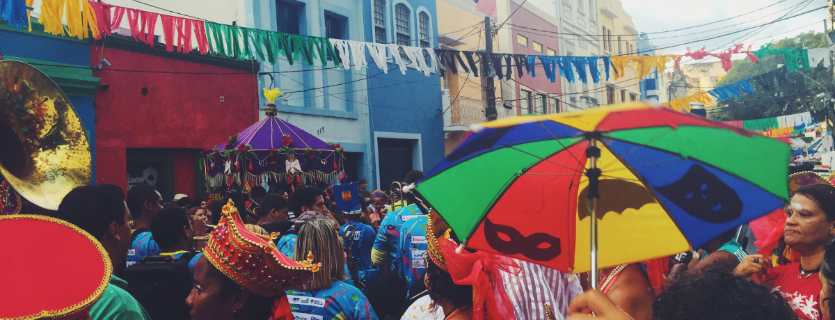 吷IuWEY̊XI_̃J[joɍsI