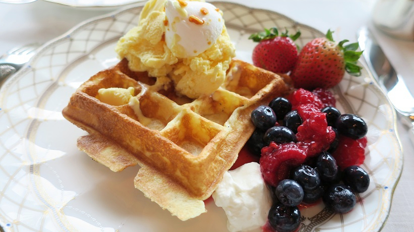 �H�ו�����A�t�^�k�[���e�B�[�I�O�����h�n�C�A�b�g���`�u�e�B�t�B���v