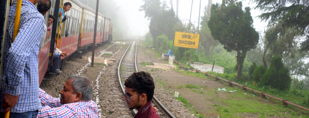 ���E��Y�̎R�x��Ԃ�����I�_�̏�̊X�E�C���h�u�V�����[�v��