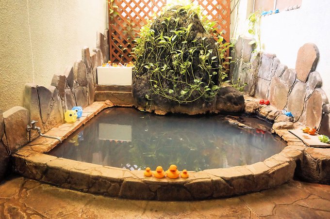 ʕ{uv͈ꔑHt3000~Iʂ߂̓h