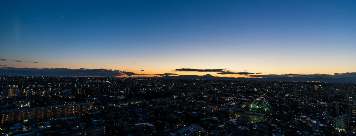 �r�܂����w�I��i��i�������Ō�������n������W�]���r�[