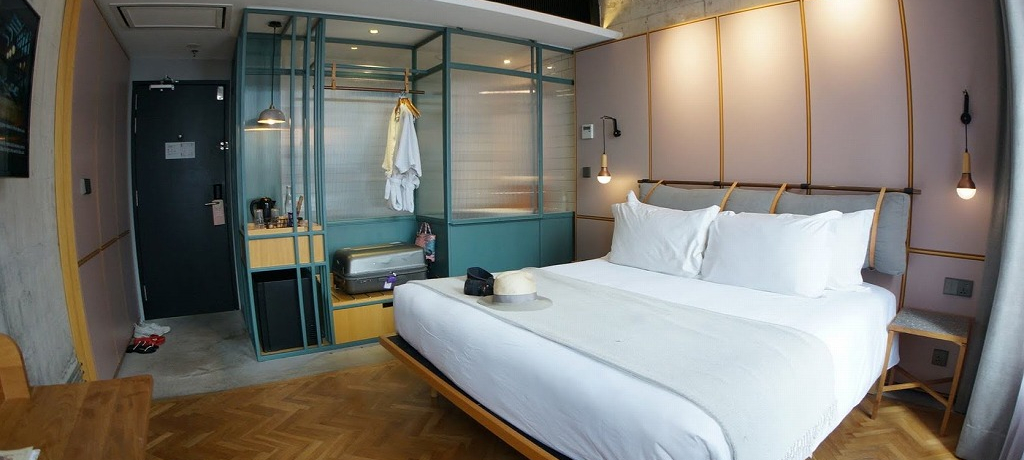 NAv[uKLOE HOTELviX̃ueBbNze