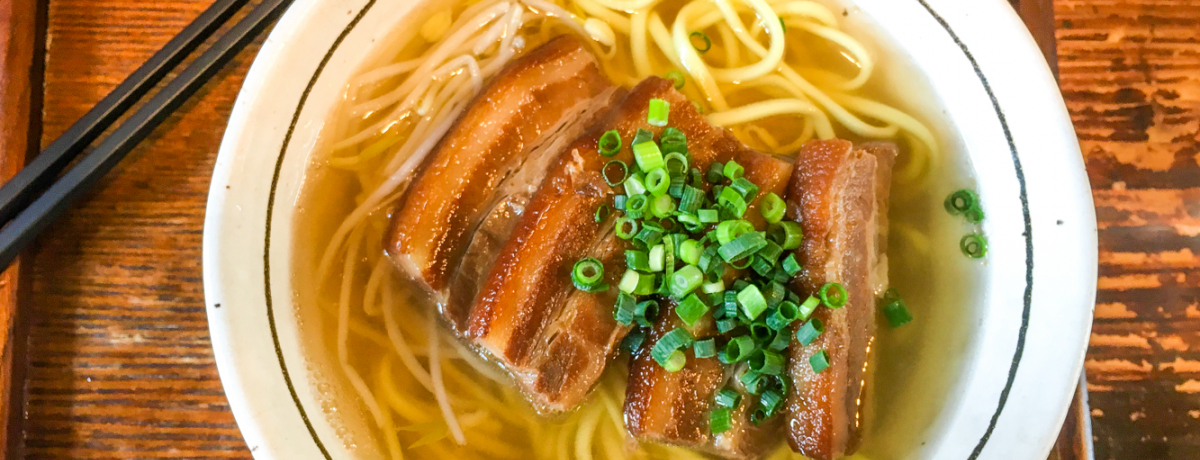 �k���ŉ�鉫��u�|�x���v��i�Ɛ�i�O�����ɖ��₳���