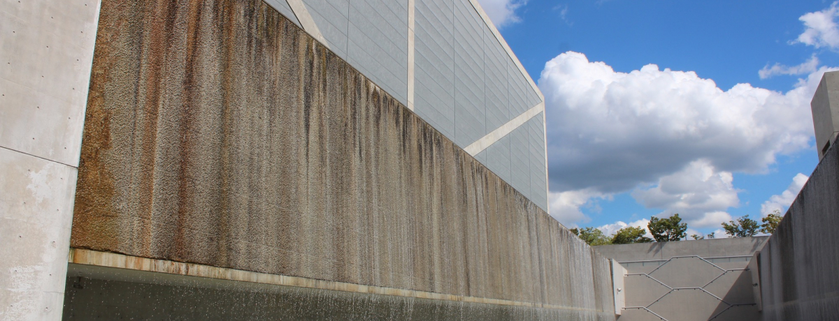 ���z�ƁE�������Y���肪����u���{�����R�r�����فv�͐��ƃR���N���[�g�̌��z��ԁI