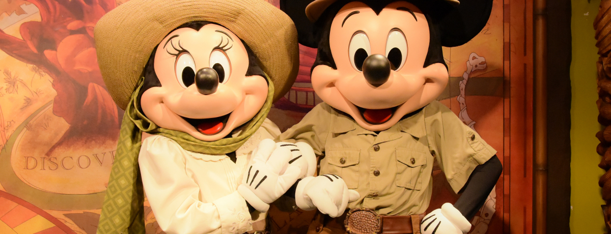 �O���[�e�B���O�V���I�t�����_�E�f�B�Y�j�[�̃~�b�L�[�Ɖ��ꏊ4�I