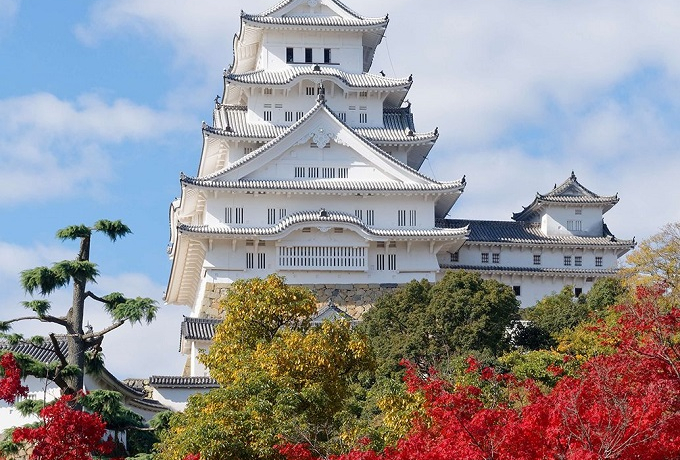 期間限定！世界遺産・国宝「姫路城」が秋冬特別公開を開催