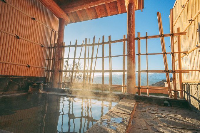 XL[򖞋iI򕌁EECOqY][gcƊJn