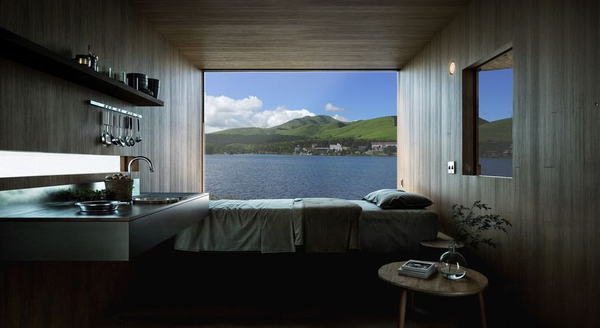 �ΔȂŃA�E�g�h�A�̌��I�������]�[�g�ɁuEarthboat �����΁v���I�[�v��