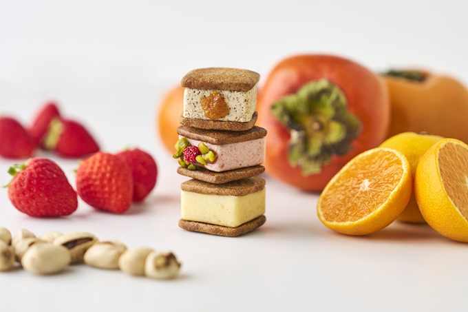 ���ځI�a�̎R�̃o�^�[�T���h���X�ɓ~����̐V��t���[�o�[���o��