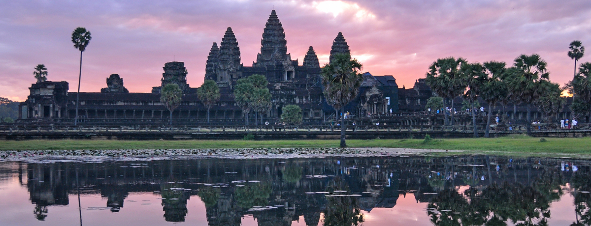 �J���{�W�A���s�͉�������H�������Ƃ̂������߃v����������I