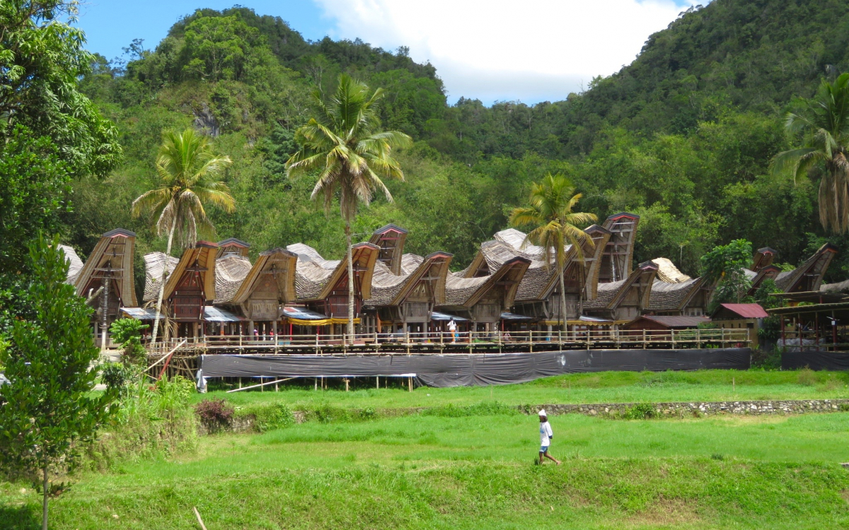 今も伝統文化を残すインドネシアの桃源郷「タナ・トラジャ