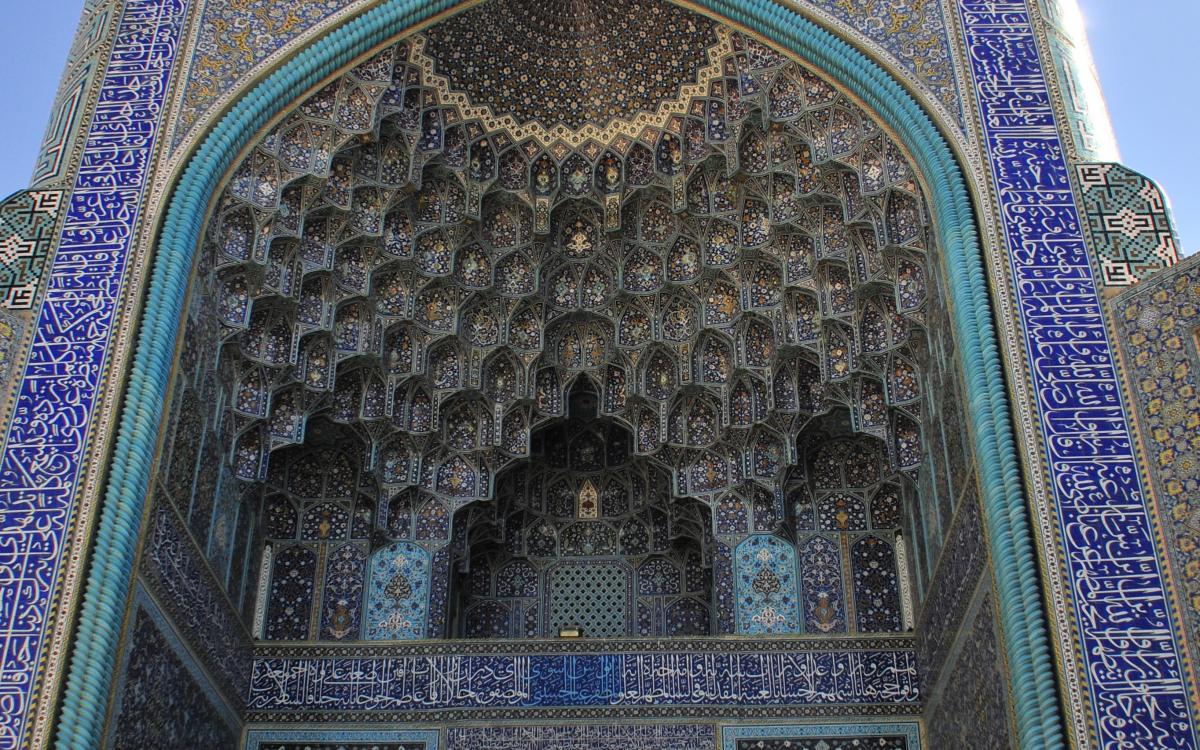 イランの古都イスファハン、絢爛たるペルシャの世界に浸る！ | イラン