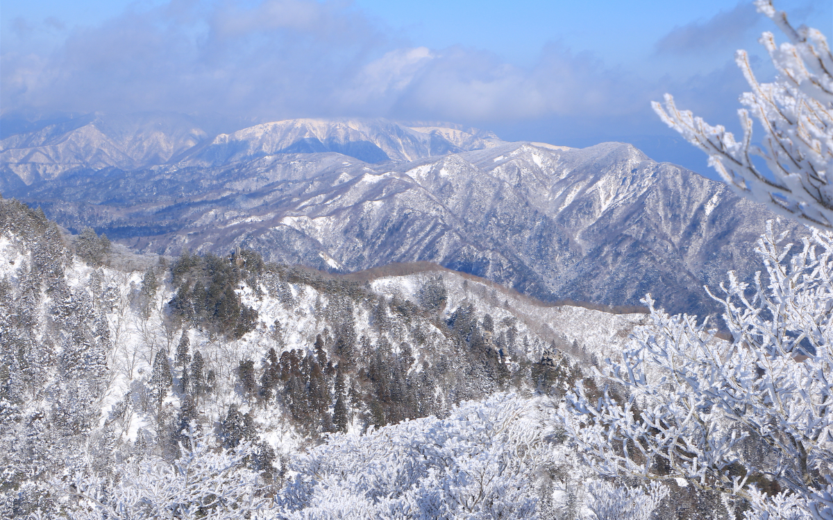 冬の鈴鹿山脈は絶景！初心者から中級者までおすすめの雪山4選 | 三重県 