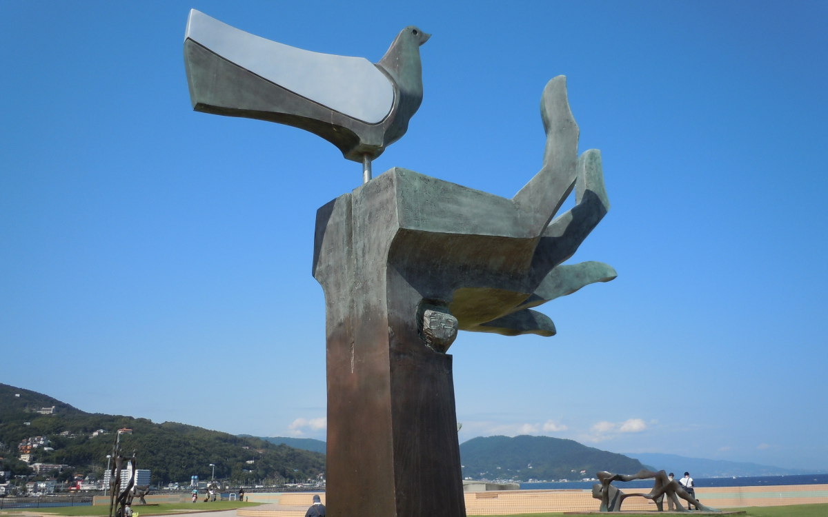 【重岡建治】彫刻 オブジェ 置物 サインあり 重岡建治】彫刻 オブジェ 置物 サインあり 世界的な彫刻作品をタダで見