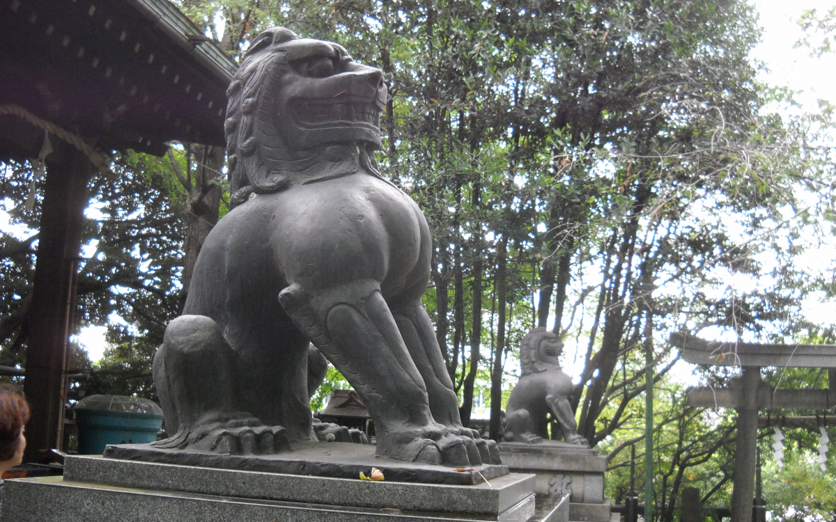 東京・谷中の鎮守の森「諏方神社」は、いまなお健在！ | 東京都