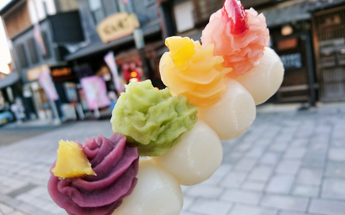犬山の食べ歩き人気スポット10選!おすすめのグルメ・スイーツを老舗の名店から話題のお店まで紹介 | トラベルjp 旅行ガイドのサムネイル画像