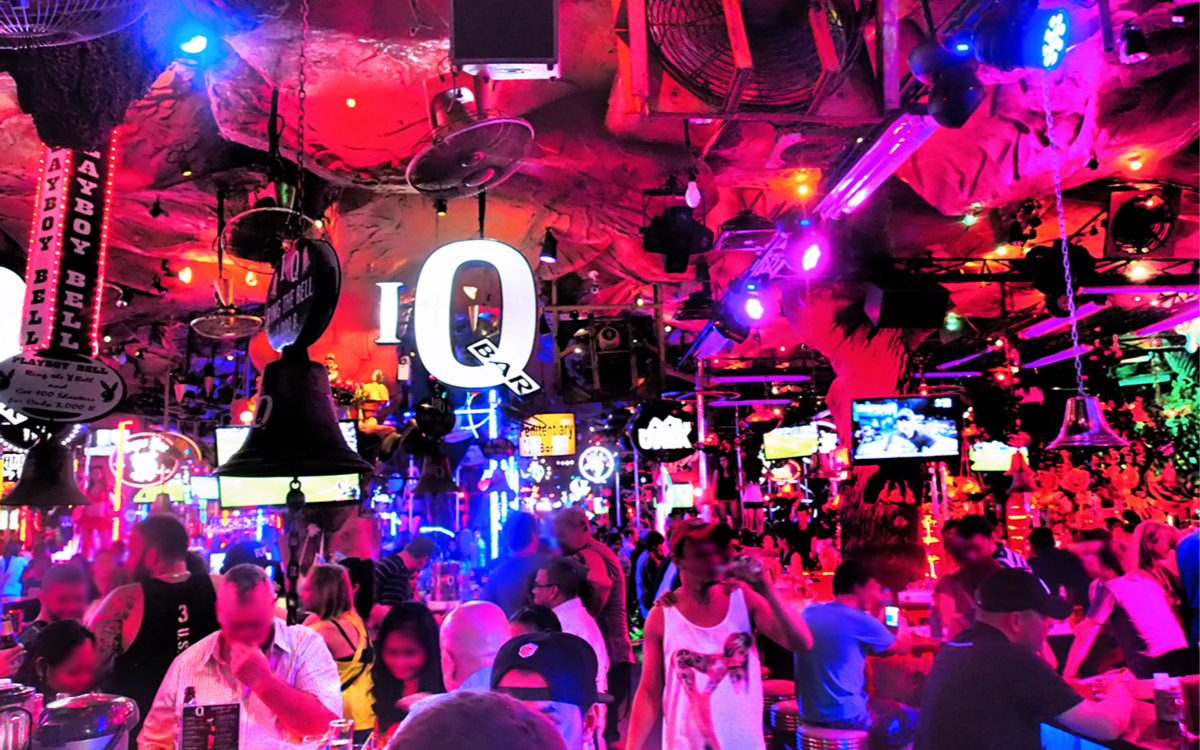 世界中の夜遊び好きが集結！プーケット島「バングラ通り」 | タイ