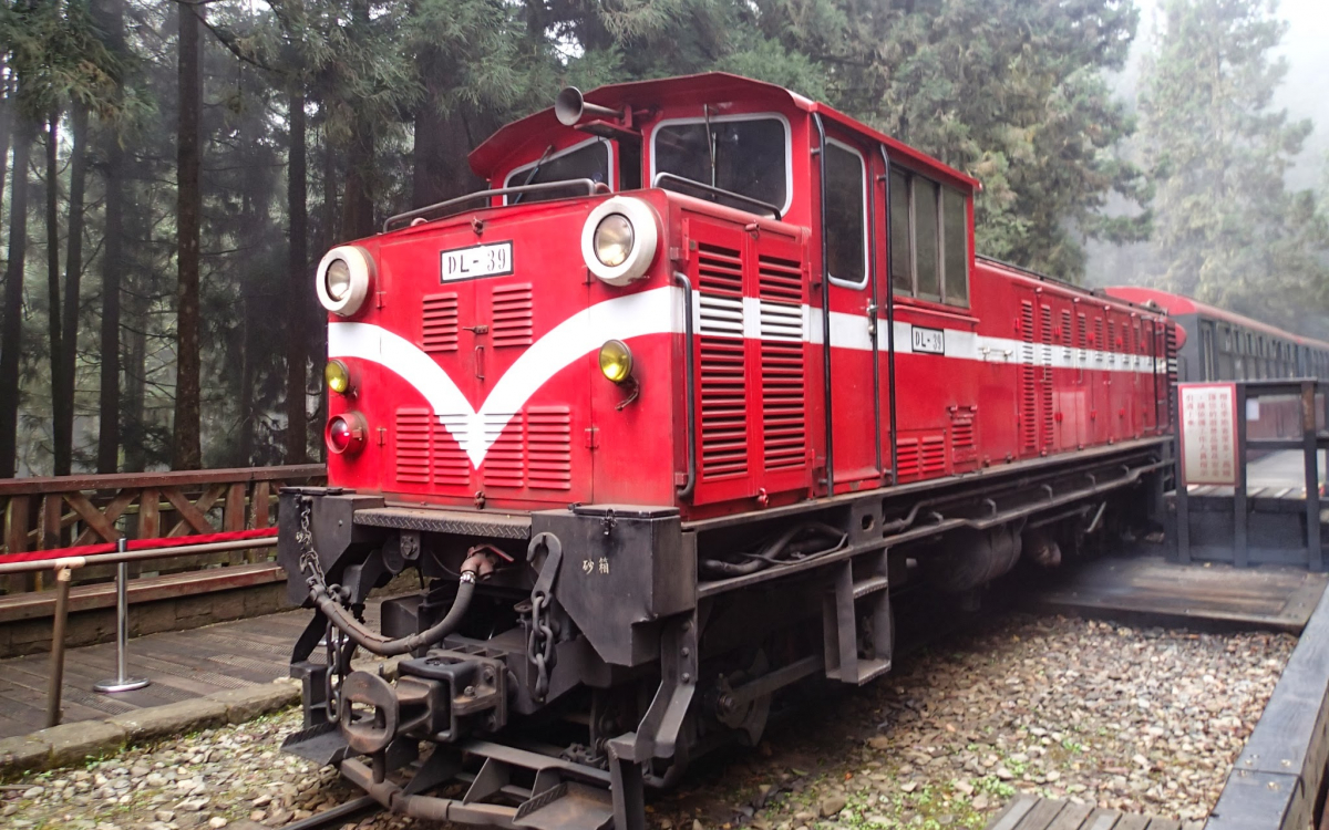 世界三大登山鉄道「阿里山森林鉄道」に乗って台湾最強パワースポット