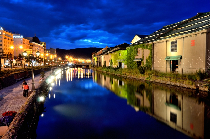 北海道を代表する観光名所「小樽運河」！ライトアップからクルーズまで
