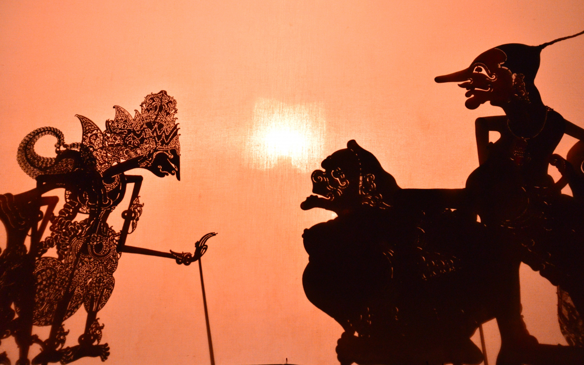 これが世界遺産の影絵芝居！ジョグジャカルタPendopo Nde Luwehで