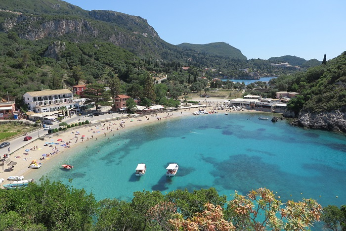 旧市街散策と透明度抜群の海が魅力！ギリシャ「コルフ島」 | ギリシャ