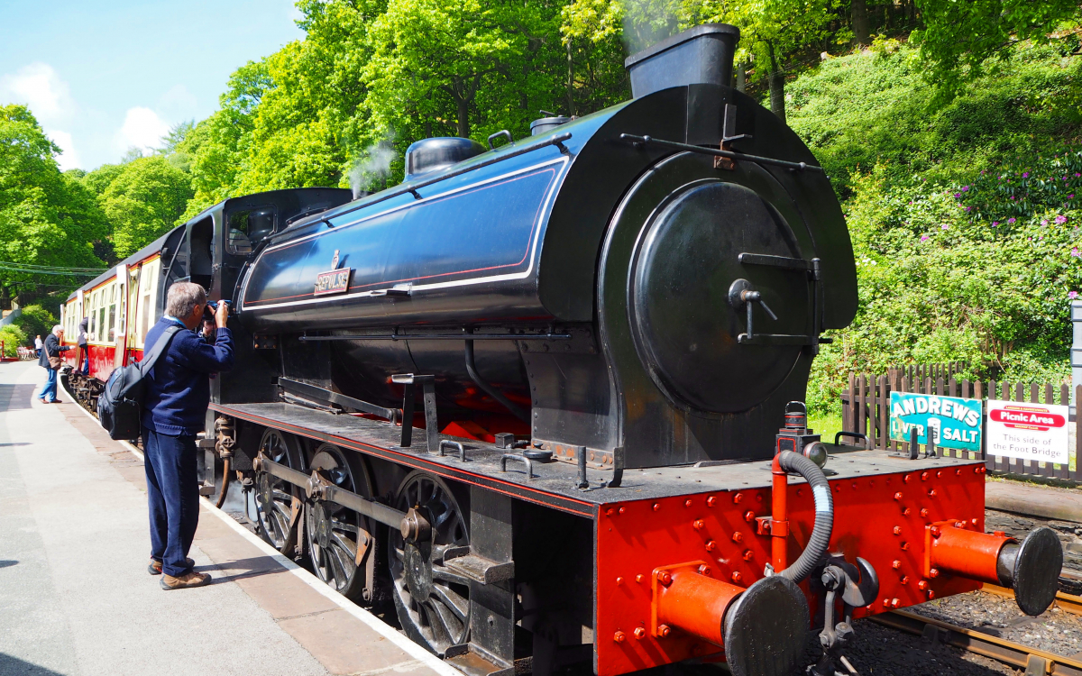 きかんしゃトーマスも？鉄道ファン必見！英国湖水地方の「SL」に乗ろう