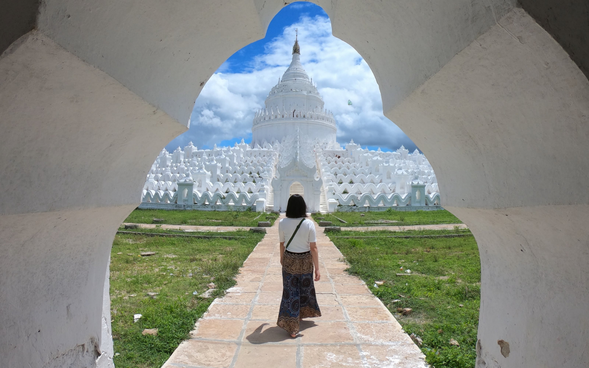 ミャンマーのパゴダ(油絵） ミャンマーのパゴダ(油絵） ミャンマーのパゴダ(油絵） Pagoda Yangon