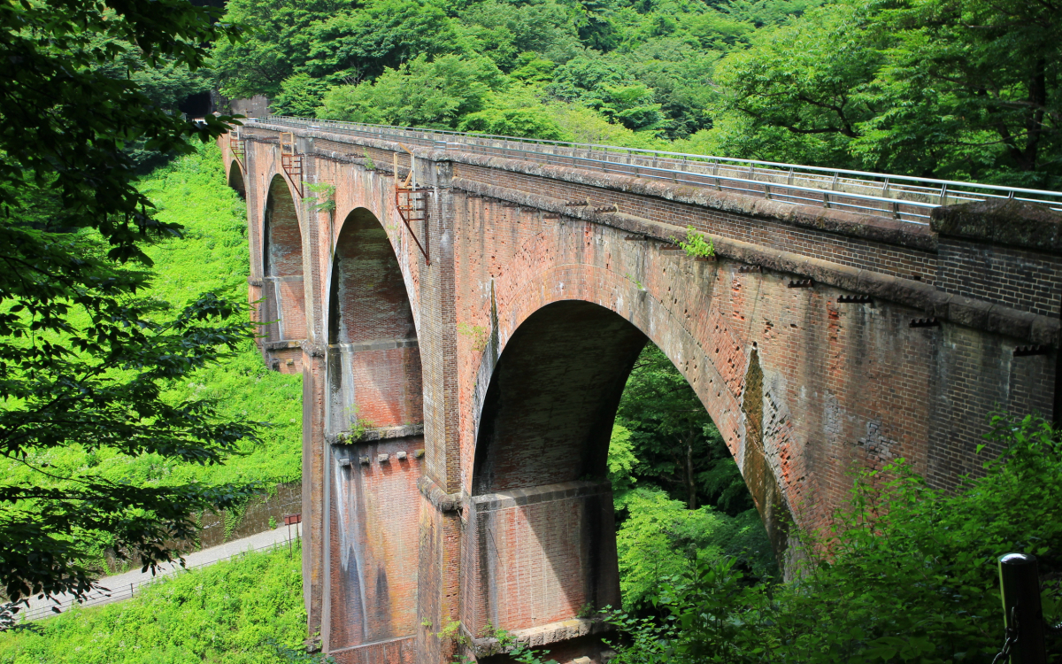 碓氷峠 群馬・碓氷峠のフォトジェニスポット！半日で歩くアプトの道 | 群馬県