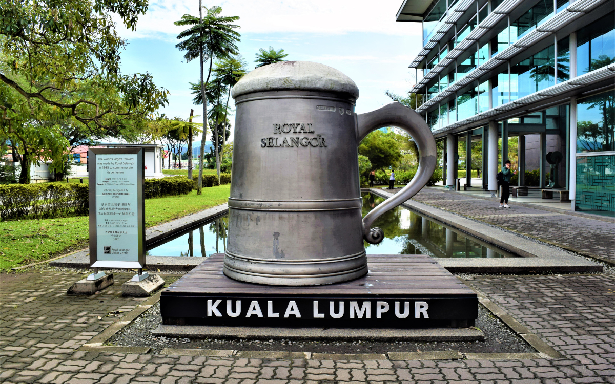 お土産も！クアラルンプール「ロイヤル・セランゴール」で工場見学