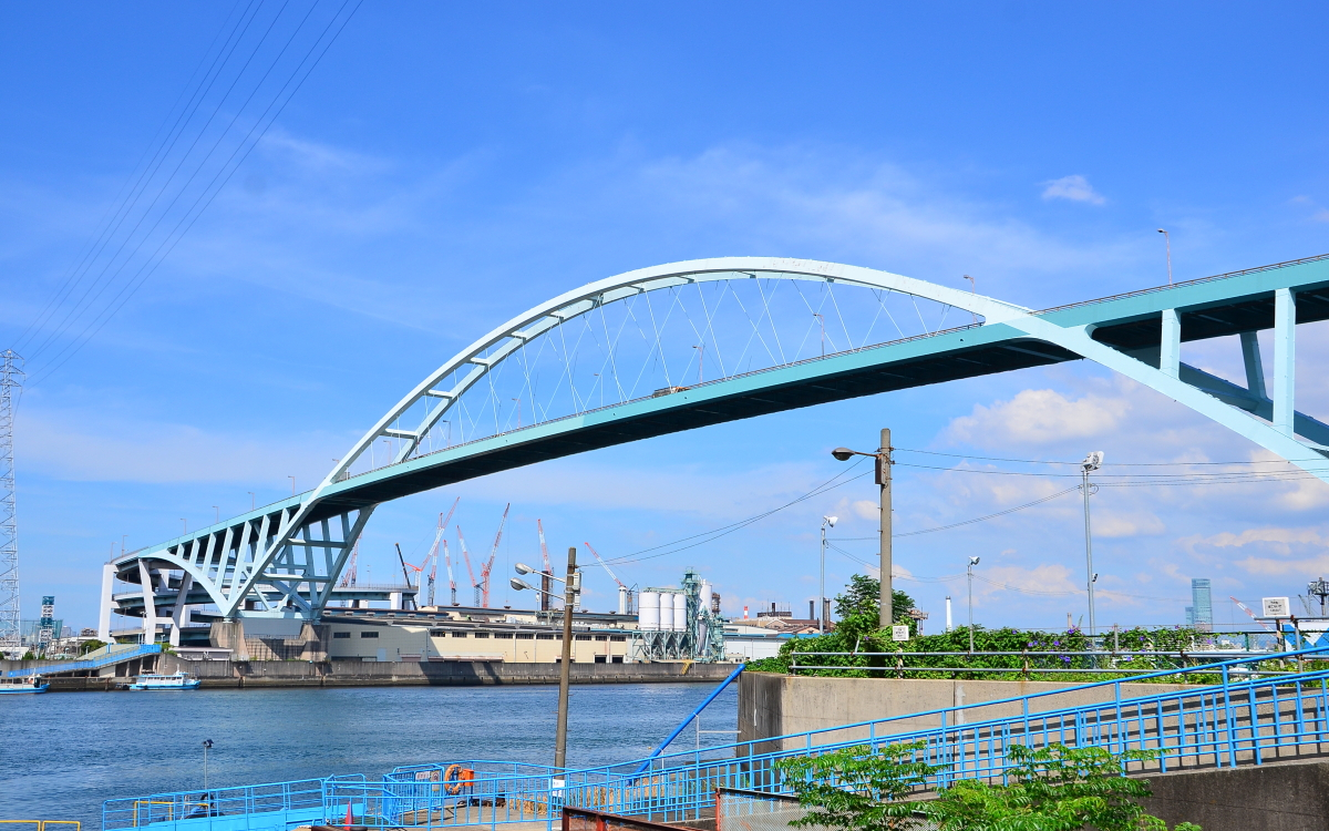 大阪市・大正区の「巨大橋」を“徒歩”と“渡し船”で空中散歩！ | 大阪府