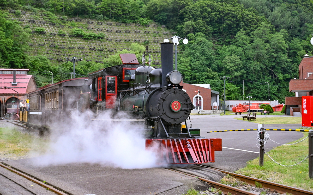SLにも乗れる！北海道・鉄道の聖地「小樽市総合博物館 本館」 | 北海道
