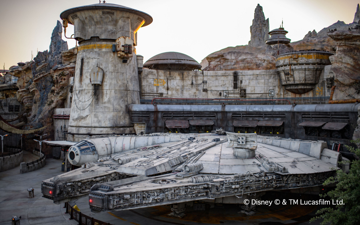 世界観を完全再現「スター・ウォーズ：ギャラクシーズ・エッジ