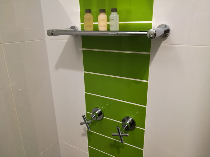 �I�[�X�g�����A���s�̕K���i�I�i�g�����Ȃݕҁj