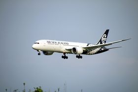 j[W[hq̓rWlXNX@HȂǁAEō]IɐQGRm~[K̋LTlC