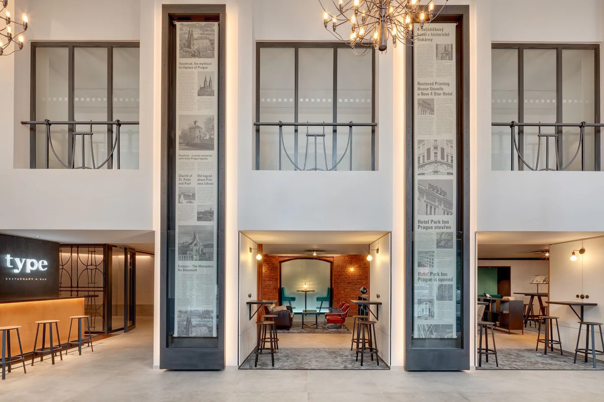 4��-�w���~�^�[�W�� �z�e�� �v���n