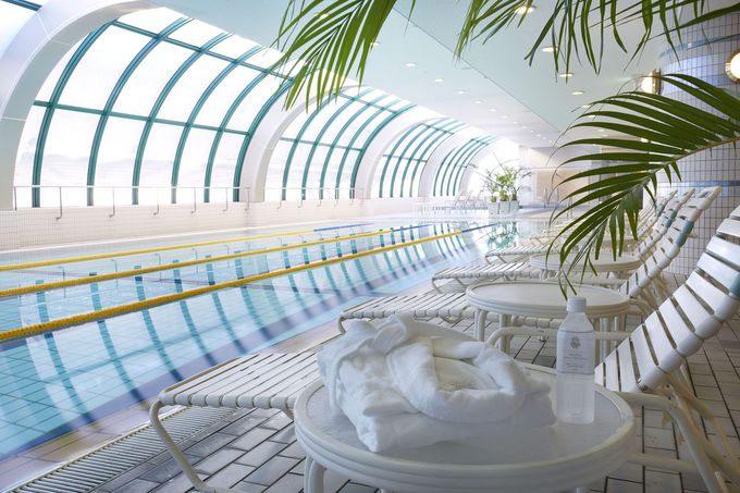 非日常的な癒しを のんびり過ごせる大阪のプール付きホテル9選 Lineトラベルjp 旅行ガイド