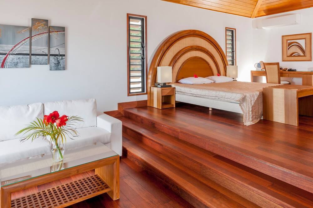 15�D�p���f�B �h �E�x�A�i�E�x�A���j