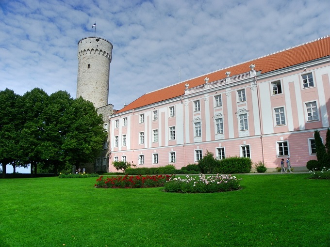 11．トームペア城