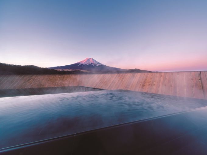 10．ホテルのどこからでも富士山を楽しめる「富士山温泉 ホテル鐘山苑」