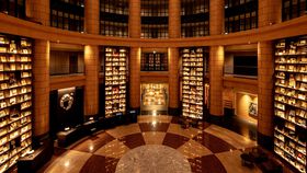 �{�D���K���I�u�b�N�z�e�����z�X�e�������ق�������20�I�̋L���T���l�C��